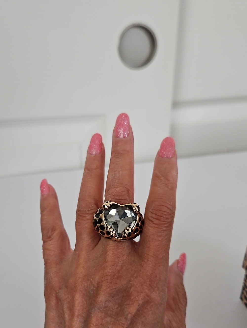 Betsey Johnson NWT Cocktail Ring - Picture 7 of 7